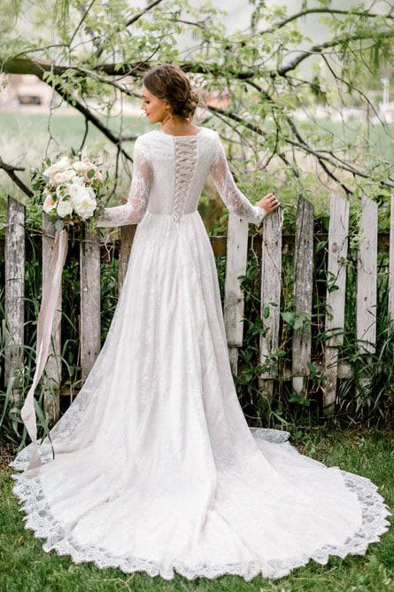 Long Sleeve Lace Round Neck Beach Wedding Dresses, Elegant Bride Gowns CHW0154
