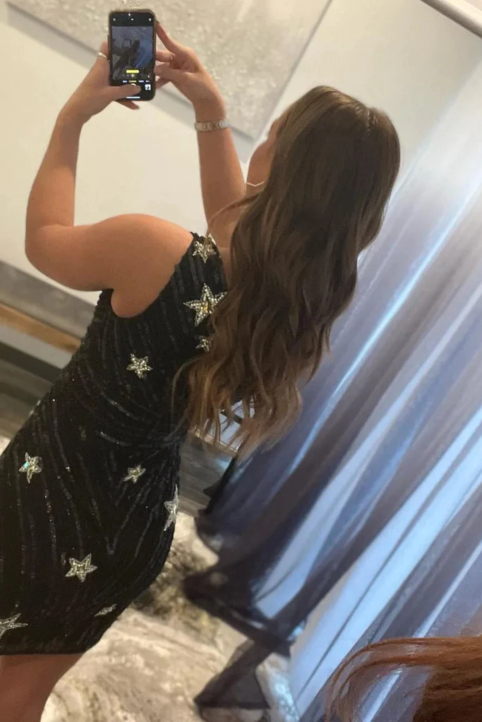 Black Sequins Sheath Homecoming Dress, Sparkly Bodycon Dress With Star chh0150