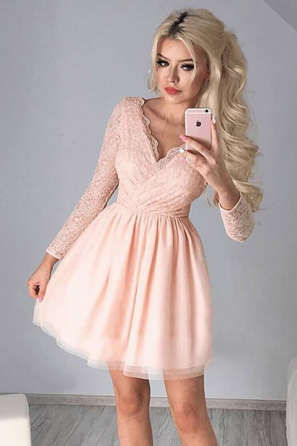 A-Line V-Neck Pink Tulle Long Sleeves Tulle Homecoming Dress with Lace UQ1905