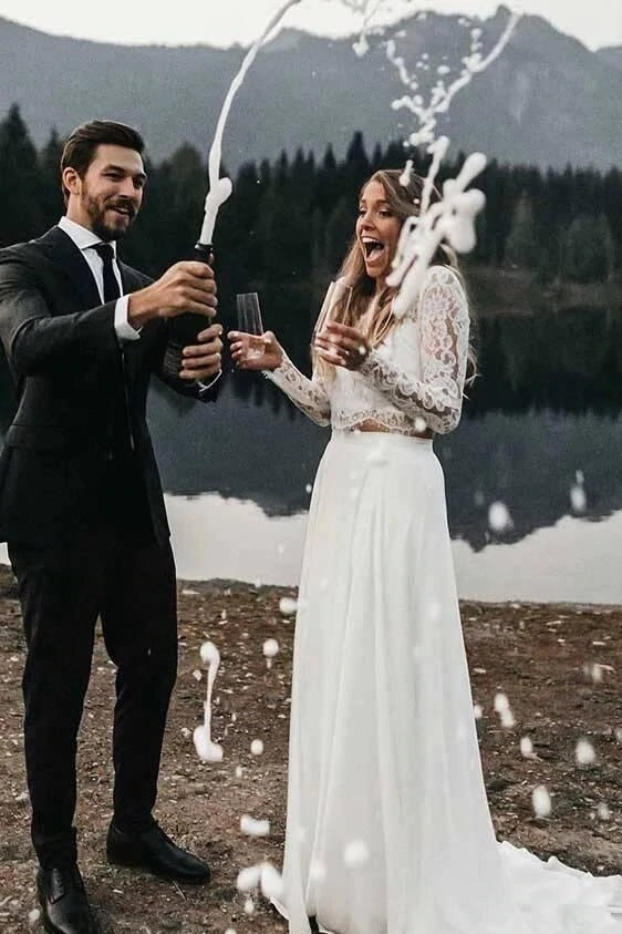 Long Sleeve Two Pieces Lace Round Neck Beach Wedding Dresses Chiffon Boho Bride Gowns CHW0039