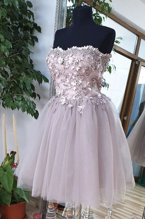 A Line Strapless Short Tulle Homecoming Dress with Lace, Mini Cute Prom Gown UQ2208