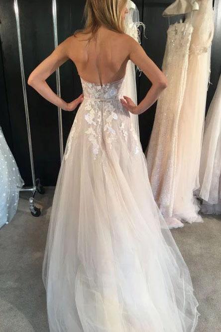 Ivory Strapless Tulle Long Beach Wedding Dresses, Sexy Lace Appliqued Bridal Dress UQ2402