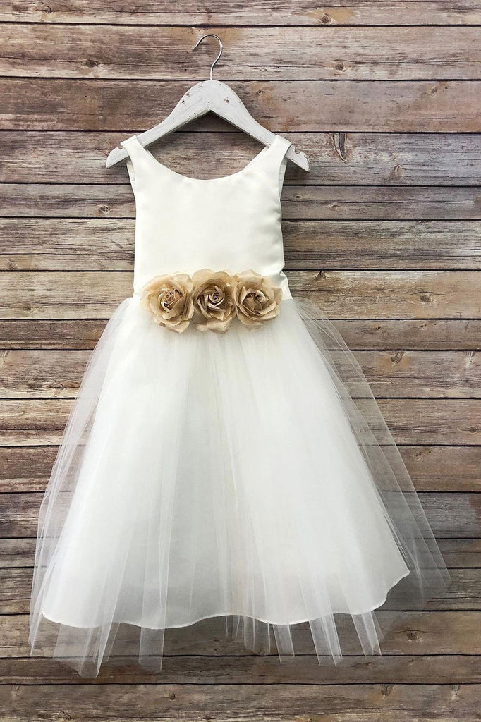 Blush Pink Scoop Sleeveless Tulle Flower Girl Dress with Flowers UQF0003