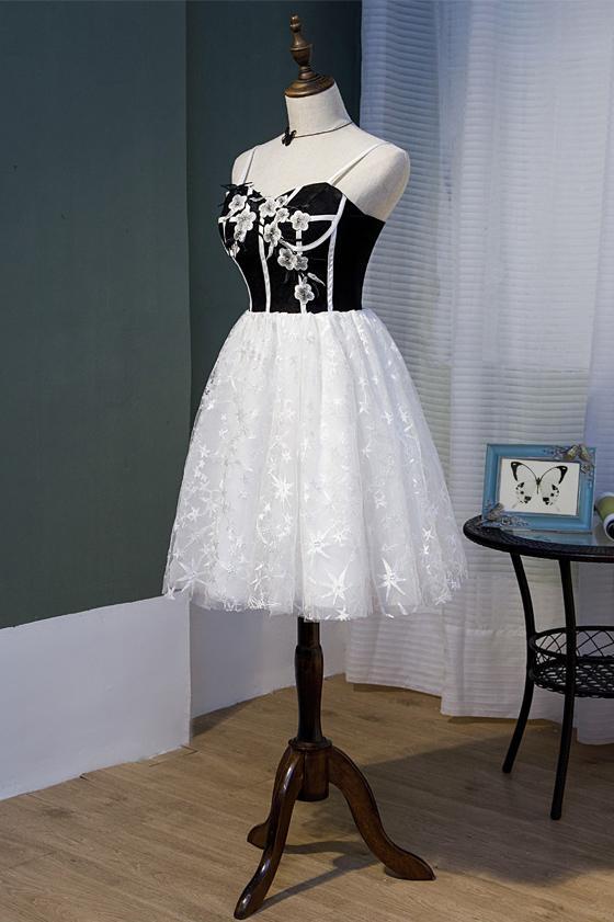 Spaghetti Straps Lace Sweet 16 Dress with Black Top, Cute Lace Homecoming Dress UQ1977