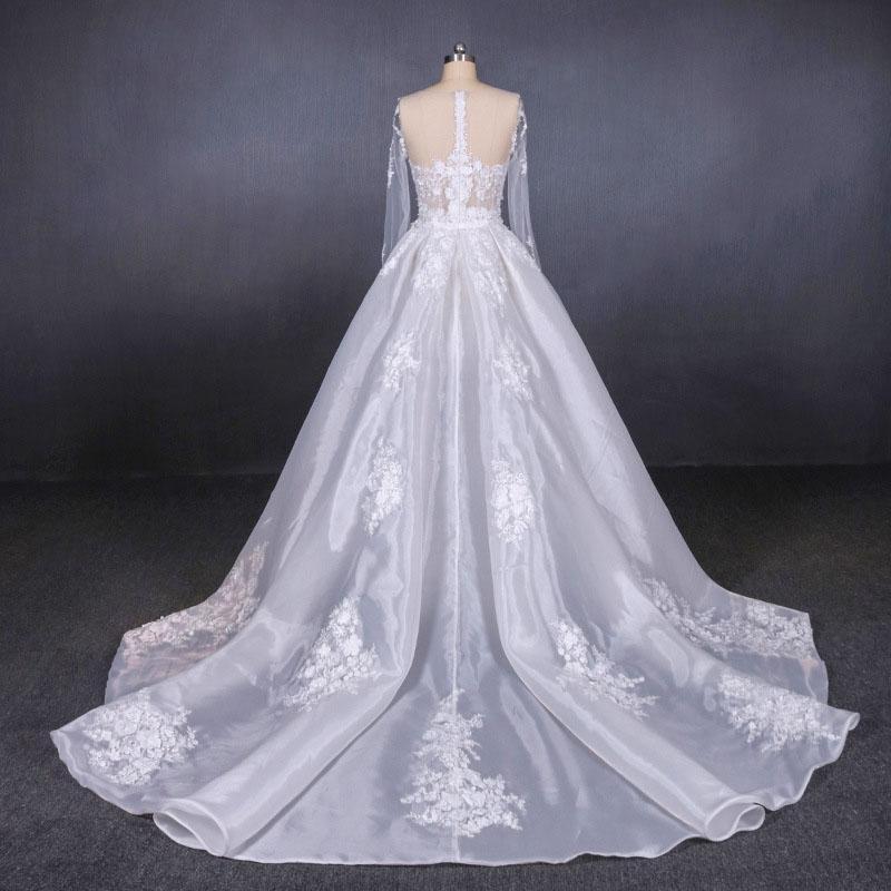 Gorgeous Long Sleeves Sweetheart Wedding Dress, Whit Bridal Dresses with Applique UQ2291