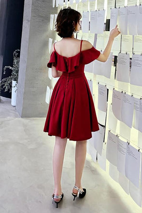 Burgundy Straps Off the Shoulder Knee Length Homecoming Dress with Ruffles UQ1960
