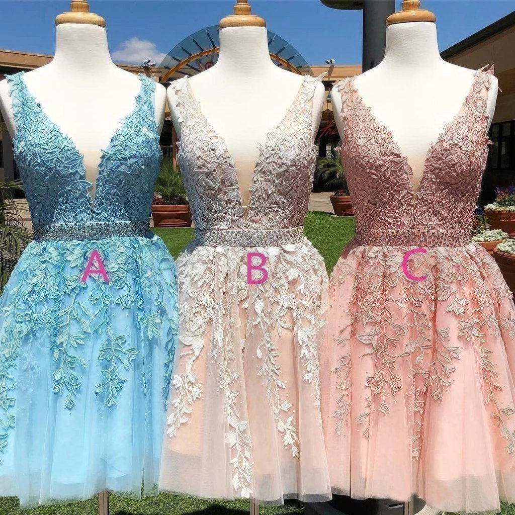 Blue Cheap Cute V-Neck Applique Lace Homecoming Dress,Tulle Short Prom Dress UQ2040