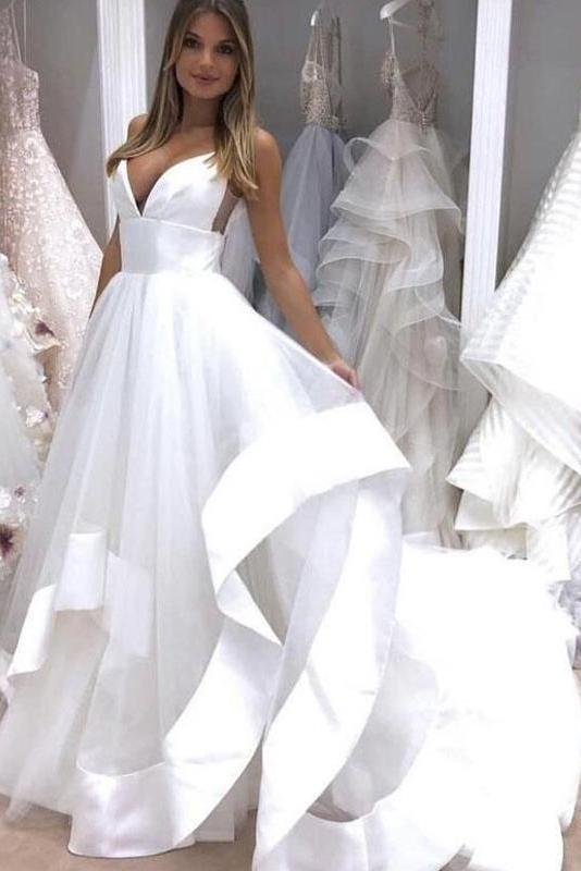 simple boho beach wedding dress 51 (MOST) Stunning Boho Wedding Dresses That Fit Perfectly