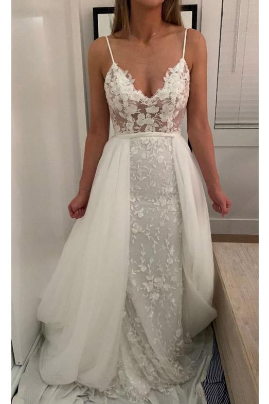 Spaghetti Straps V-Neck Lace Beach Wedding Dress with Detachable Train chw0026