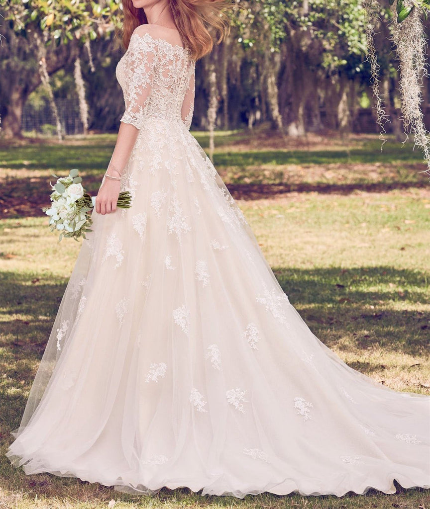 Vintage Off the Shoulder Tulle Wedding Dress with Lace, Appliqued Long Train Wedding Gown UQ2377